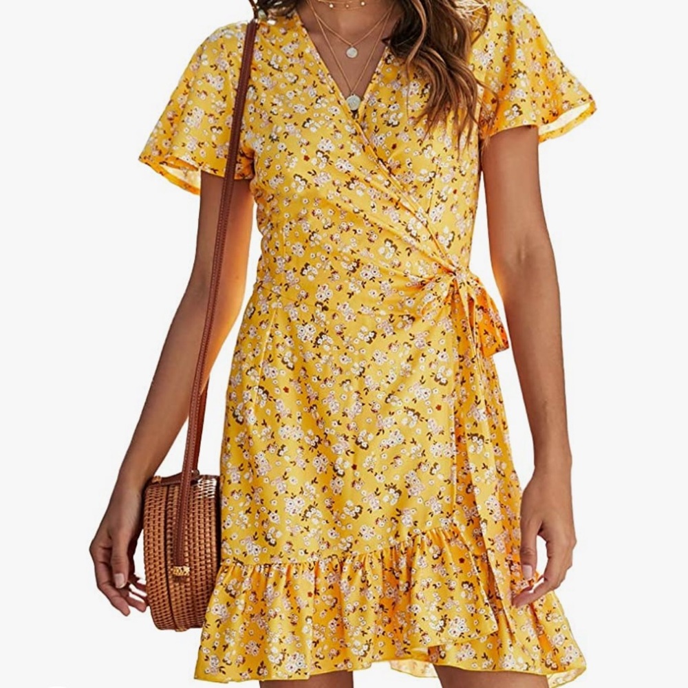Yellow wrap dress!